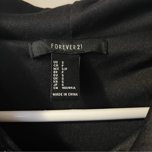 Mermaid sequin hoodie - Picture 9 of 9